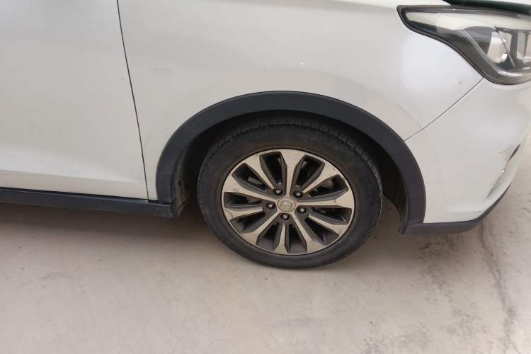 Used CHANGAN Lingxuan 2017 1.6L Manual Elite Model Right Front Wheel Hub