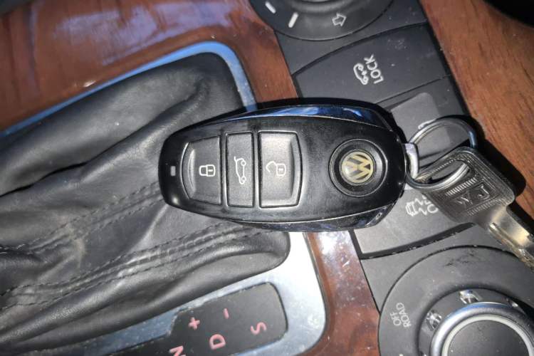 Used Volkswagen Touareg 2011 3.0 TSI Standard Version Vehicle Key