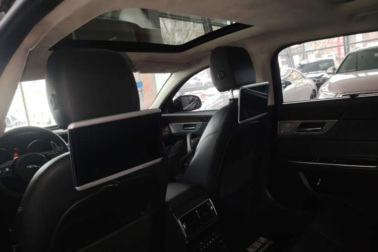 Used Jaguar XFL 2017 XFL 2.0T 240PS Luxury Edition