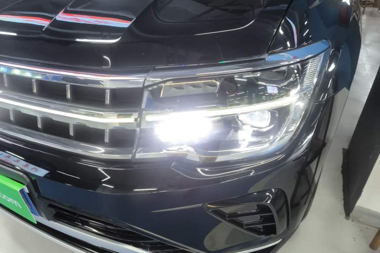 Used Volkswagen Teramont 2024 380TSI Four-Wheel Drive Prestige Luxury Edition Left Front Headlight