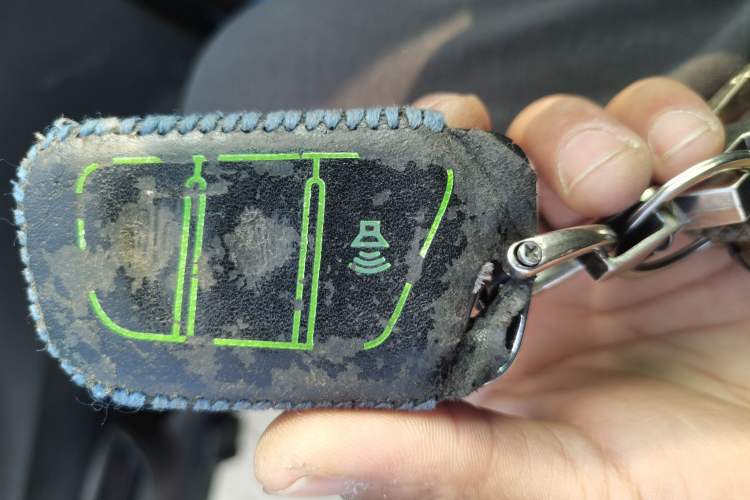 Used JAC T8 2019 2.0T Gasoline 4x4 Prestige Version Standard Double Cabin HFC4GA3-4D