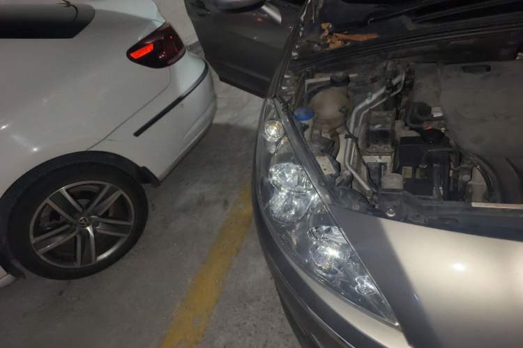 Used Peugeot 408 2011 2.0L Automatic Comfort Edition
