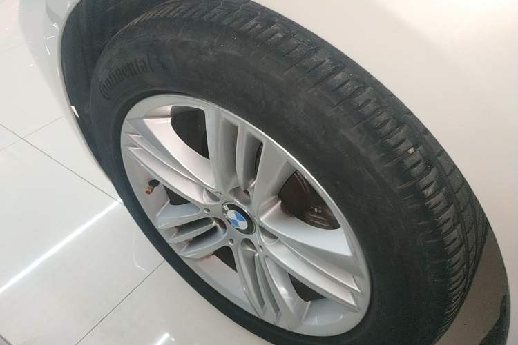 Used BMW 3 Series 2017 320Li Fashion Model
