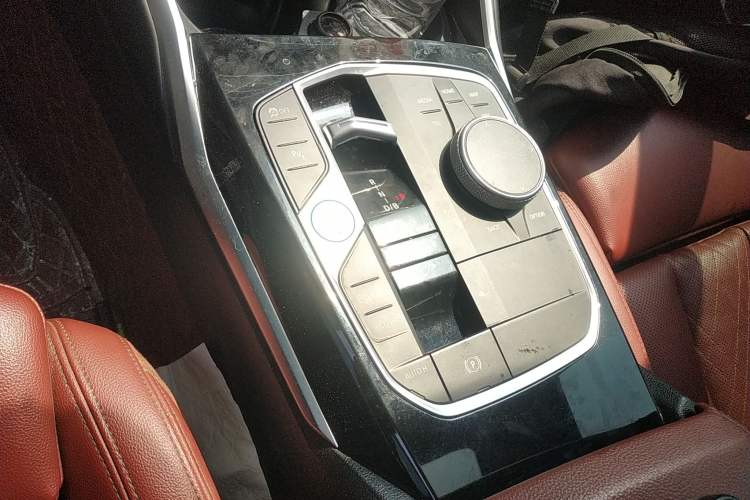 Used BMW i3 2022 eDrive 35 L Gear Lever