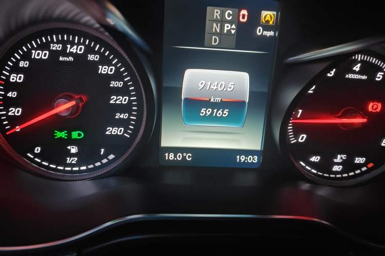 Used Mercedes-Benz V-Class 2018 V 260 AMG Sport Edition China V Emission Standard