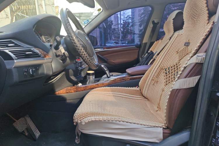 Used BMW X5 2011 xDrive35i Leading Model