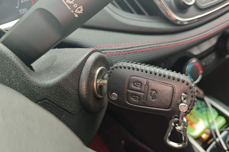 Used Chevrolet Monza 2019 RS 330T Automatic Comfort Edition China VI Standard