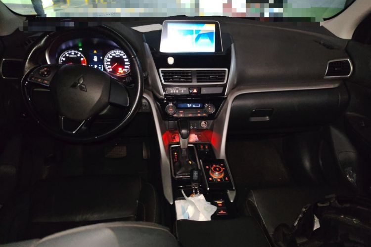 Used Mitsubishi Eclipse Cross 2019 1.5T CVT Two-Wheel Drive Dream Edition China VI Standard
