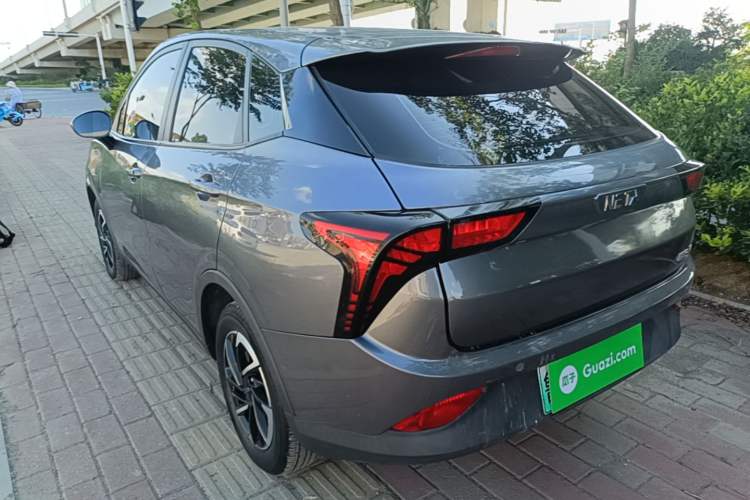 Used NETA V 2021 Long-Range Entertainment Edition Rear Left 45 Deg