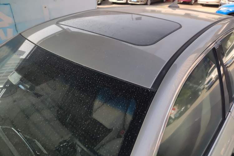 Used Changan Raeton 2014 1.8T Automatic Elite Anniversary Edition China V Standard
