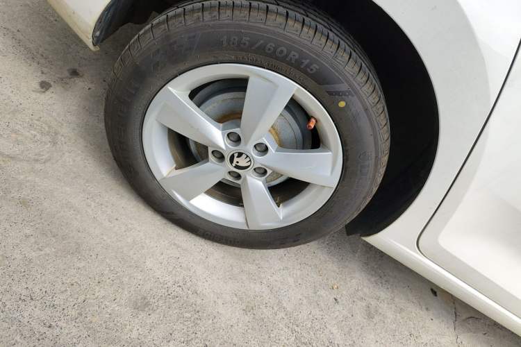 Used Skoda Rapid Spaceback 2018 1.6L Automatic Comfort Edition