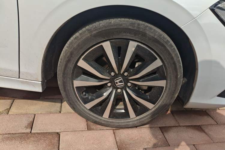 Used Honda Civic 2023 2.0L eHEV Pioneer Edition
