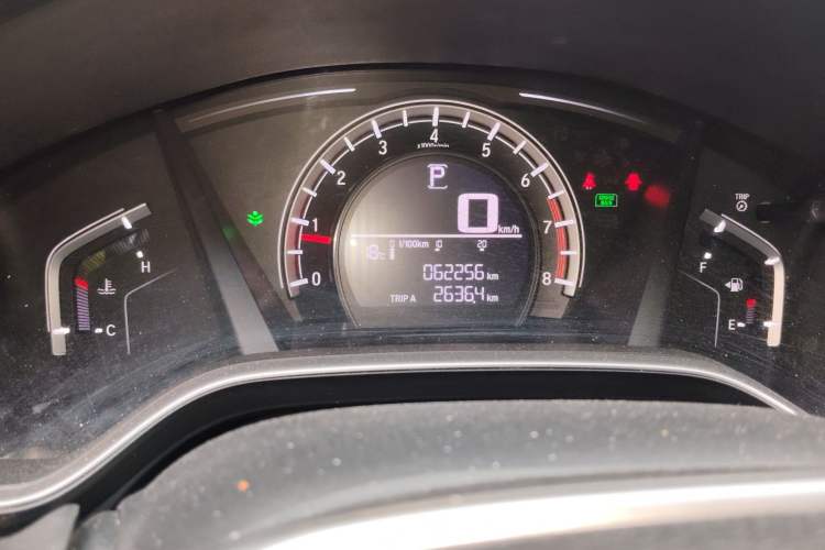 Used Honda CR-V 2021 240TURBO CVT 2WD Comfort Version Odometer Close Up