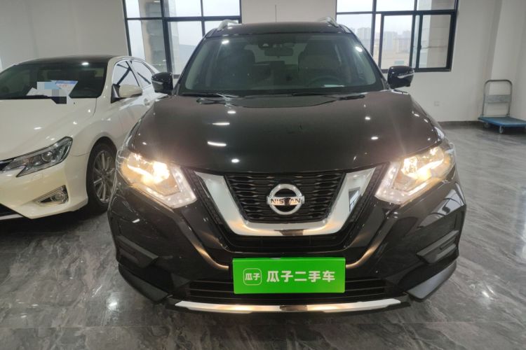 Used Nissan X-Trail 2023 Classic 2.0L Two-Wheel Drive Smart Connect & Comfort Edition Front