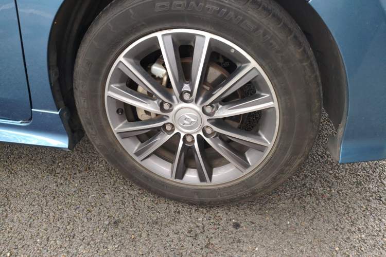 Used SAIC MAXUS G10 2018 PLUS 1.9T Automatic Luxury Executive Edition Diesel
