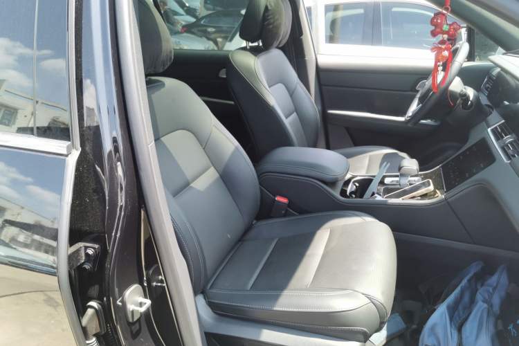 Used Li Auto ONE 2021 Extended-Range 6-Seater Version Right Front Seat