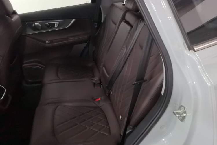 Used Chery Tiggo 8 PRO 2022 390T Two-Wheel Drive Vast Edition 5 Seats
