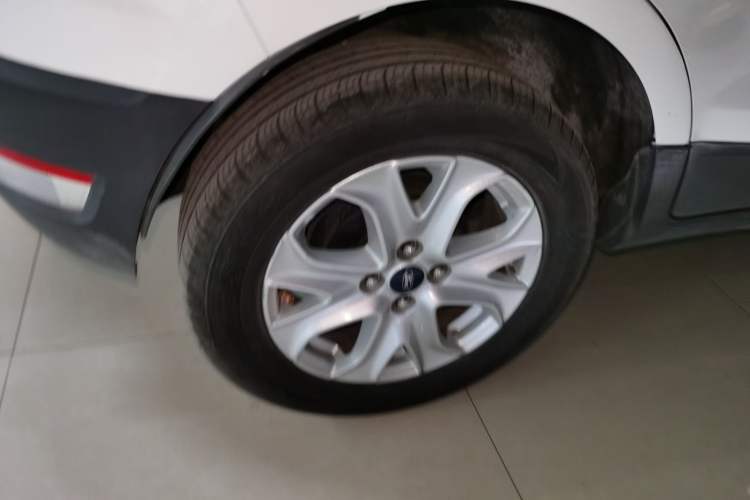 Used Ford EcoSport 2013 1.5L Automatic Fashion Model