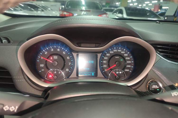 Used Chevrolet Malibu 2017 1.5T Automatic Luxury Edition Instrument Cluster