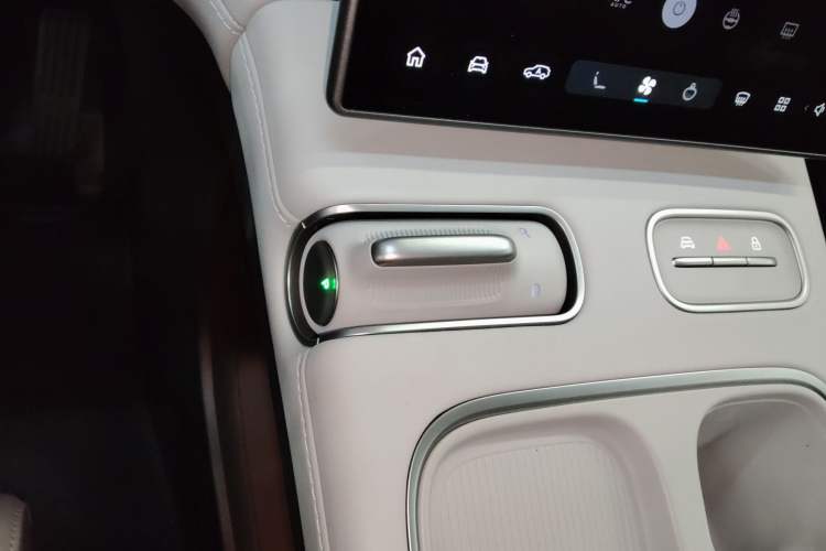 Used Nio ES6 2023 75 kWh
