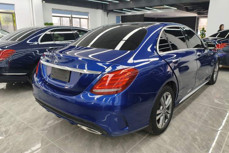 Used Mercedes-Benz C-Class 2017 Facelift C 200 L Sport Edition