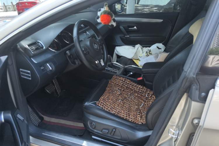 Used Volkswagen FAW-Volkswagen CC 2016 1.8TSI Prestige Model
