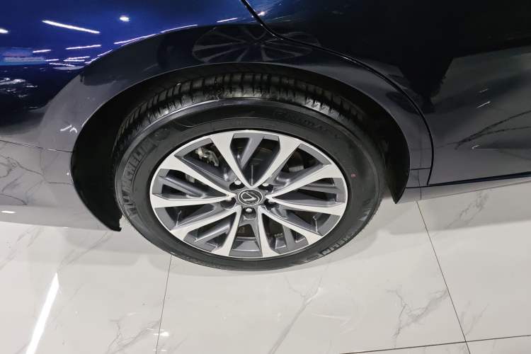 Used Lexus ES 2023 260 Excellence Edition