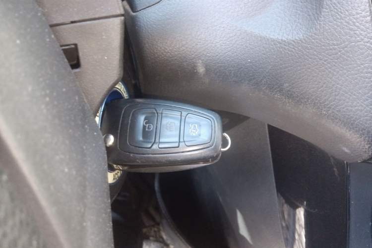 Used Ford Focus 2015 Hatchback EcoBoost 125 Automatic Supreme Style Edition
