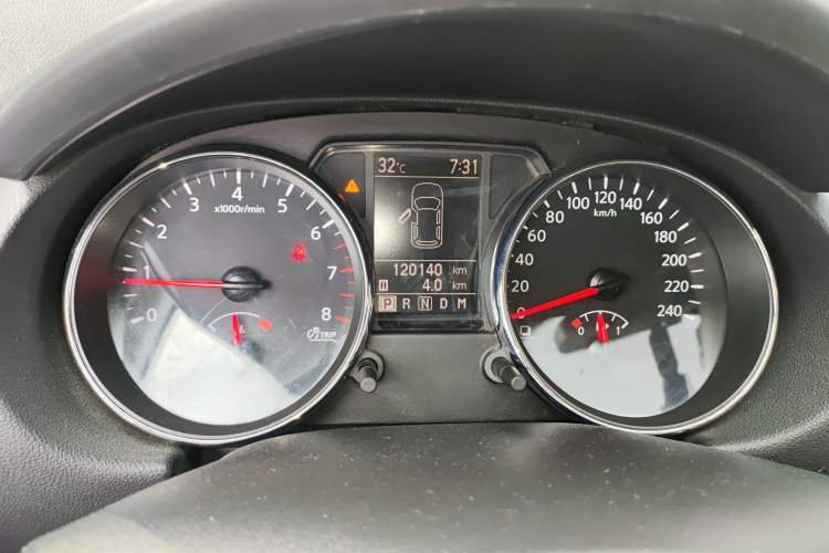 Used Nissan Qashqai 2012 2.0 XL Fire CVT 2WD
