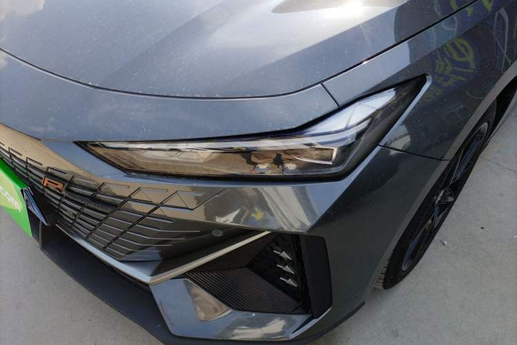 Used CHANGAN UNI-V 2023 1.5T Prestige Model Left Front Headlight