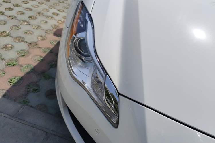 Used Maserati President 2013 3.0T Standard Model Right Front Headlight