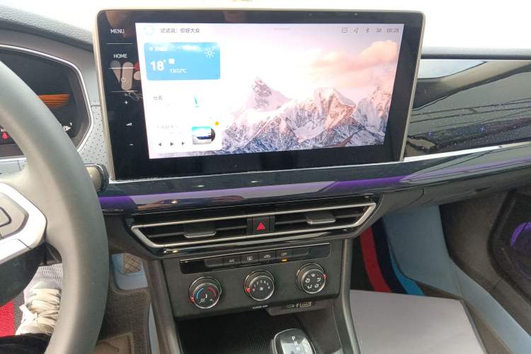 Used Volkswagen Lavida 2026 1.5L Automatic Starry Five-Million Edition Audio And AC Panel