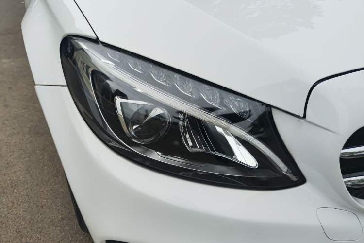 Used Mercedes-Benz C-Class 2015 C 200 Sport Edition