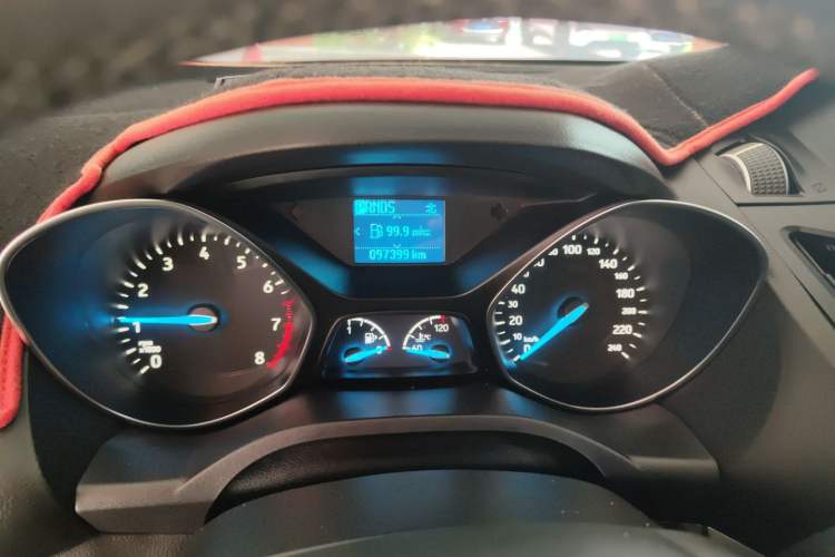 Used Ford Kuga 2018 EcoBoost 180 Two-Wheel-Drive Platinum Edition