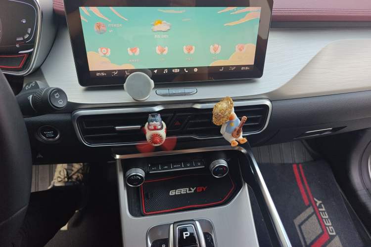 Used Geely Auto Coolray 2019 Sport Model 260T DCT Battle China V Standard