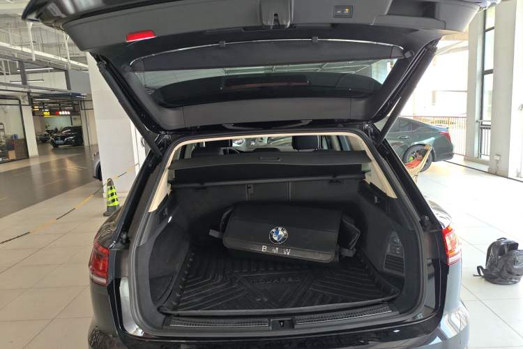 Used Volkswagen Touareg 2019 3.0 TSI RuiFeng Edition China VI Standard Trunk