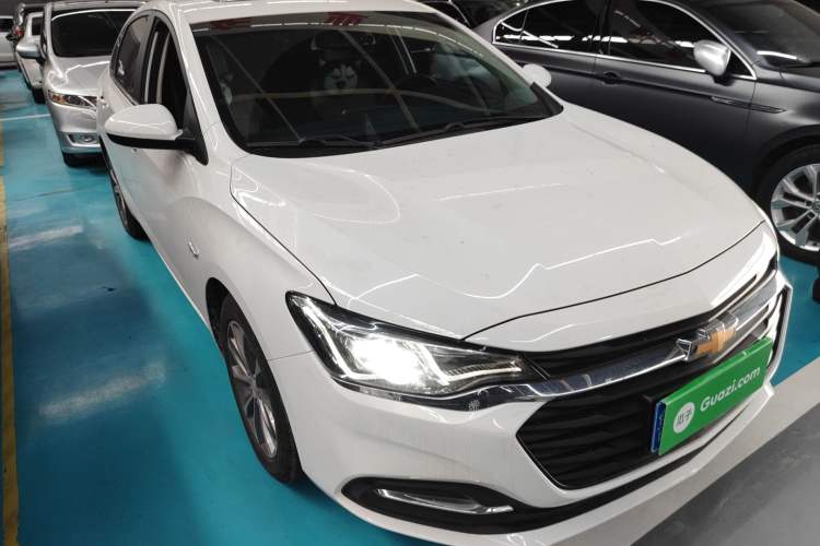 Used Chevrolet Monza 2020 320 Automatic Enjoyment Edition Front Right 45 Deg