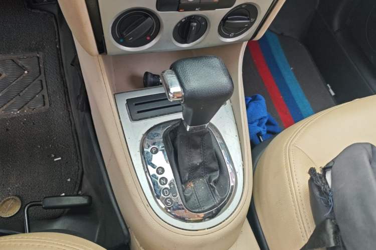 Used Volkswagen Lavida 2011 2.0L Automatic Premium Edition