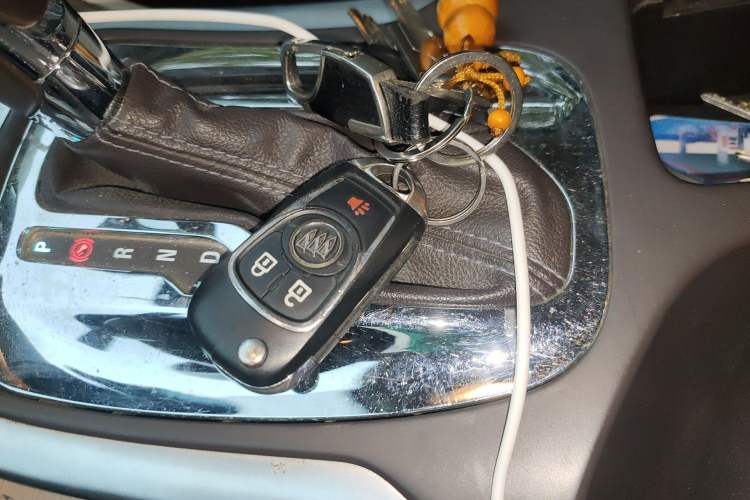 Used Buick Regal 2012 2.0L Luxury Edition