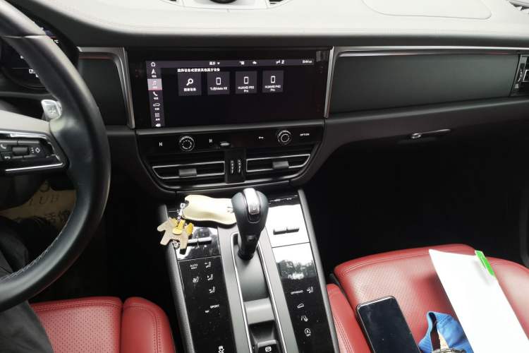 Used Porsche Macan 2022 Macan 2.0T
