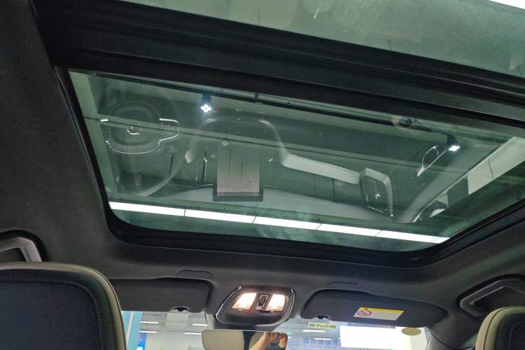 Used Volvo XC60 2026 B5 4x4 Smart Luxury Edition