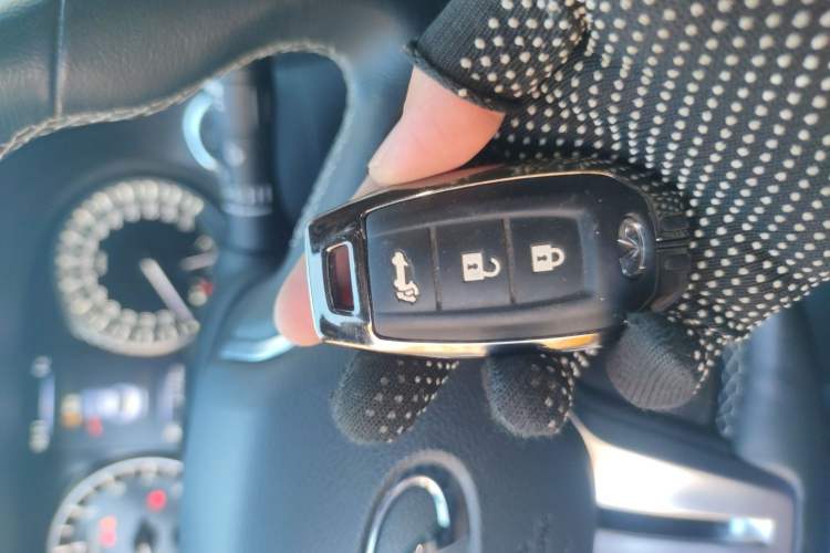 Used Infiniti Q50L 2022 2.0T Comfort Edition
