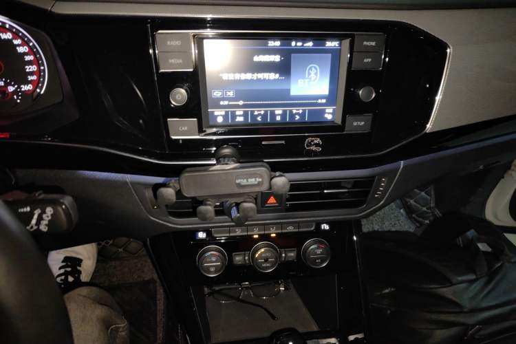 Used Volkswagen Tayron 2019 Teramont Edition 280TSI Two-Wheel Drive Luxury Model China VI Standard Audio And AC Panel