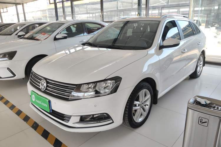 Used Volkswagen Gran Lavida 2015 1.6L Automatic Comfort Edition