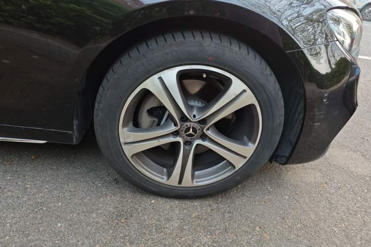 Used Mercedes-Benz E-Class 2019 E 200 L Sport Edition