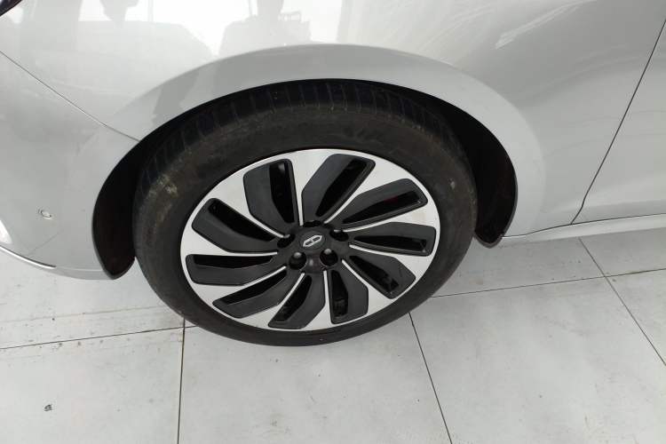 Used Hima AITO M5 2022 Extended-Range Four-Wheel Drive Performance Version Exterior 7