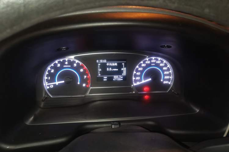 Used JMC Transit 2019 2.8T Commercial Version Long Wheelbase Mid-Roof 6-Seater Rear Single Tire China VI Emission Standard – JX493 Instrument Cluster