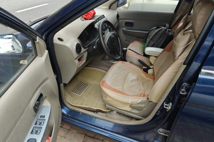 Used Wuling Hongguang 2013 1.5L Standard Version