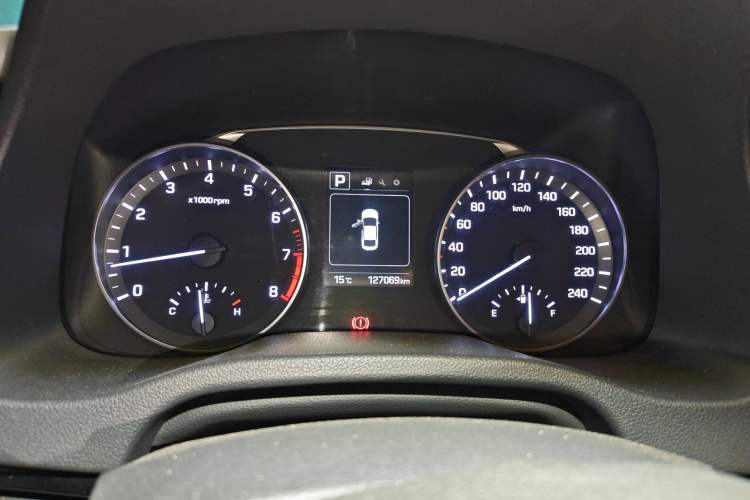 Used Hyundai Elantra (6th Generation / Lingdong) 2016 1.6L Automatic ZhiXuan – Elite Version
