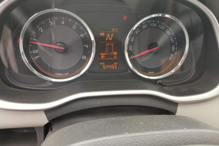 Used Chevrolet Sail 2018 Sail 3 1.3L AMT Ideal Edition Odometer Close Up